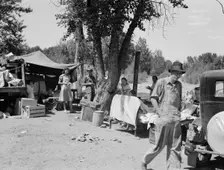 Camp of migratory families in "Ramblers Park", Yakima Valley, Washington, 1939. Creator: Dorothea Lange