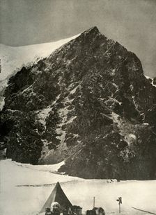 Camp on December 17 on the Ferrar Glacier below Sentinel Rock 1908, (1909)