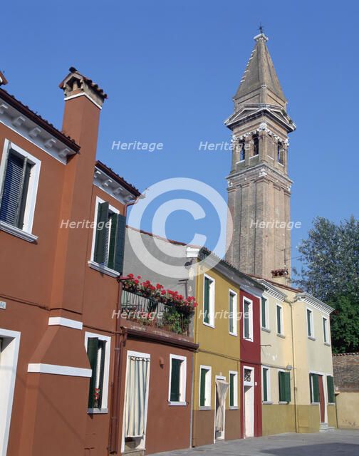 Campanile of the Church of San Martino and painted houses, Burano, Venice, Italy.
