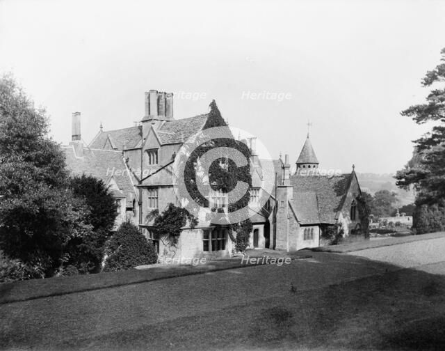 Campden House, Chipping Campden, Gloucestershire, c1860-c1922. Artist: Henry Taunt