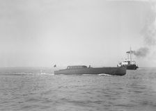 Camper and Nicholson's motor yacht launch. Creator: Kirk & Sons of Cowes