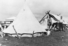 Camping, Tewantin, Queensland, 1925. Creator: Jack Bain