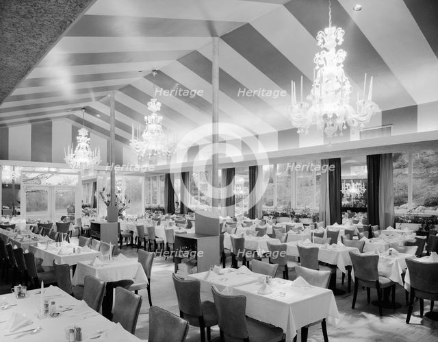 Candlelight Restaurant, Central Ave., Yonkers, New York, 1954. Creator: Gottscho-Schleisner, Inc.