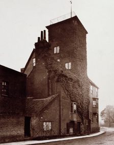 Canonbury Tower, c1879. Creator: Henry Dixon & Son