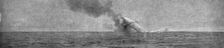 Canonne, pius torpille en mer; Le zeppelin L-7, abattu le 4 mai 1916, au large de la cote du Slesvi Creator: Unknown