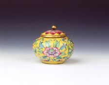 Canton enamel condiment jar and cover, Qing dynasty, China, c1820-c1840. Creator: Unknown