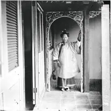 Canton (Guangzhou), Kwangtung province, China: a Cantonese woman, 1869. Creator: John Thomson