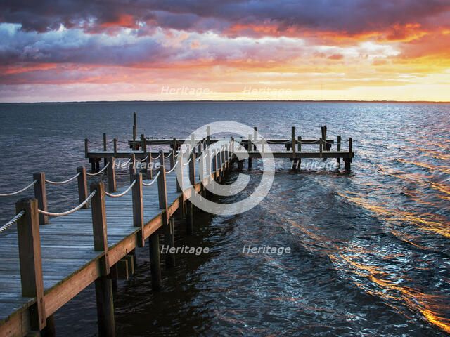 Cantina Sunset. Creator: Eve Turek.