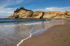 Cape Kiwanda. Creator: Joshua Johnston