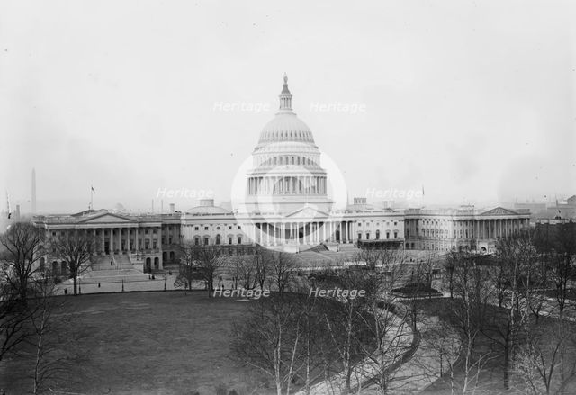 Capitol - Washington, D.C., between c1910 and c1915. Creator: Bain News Service.