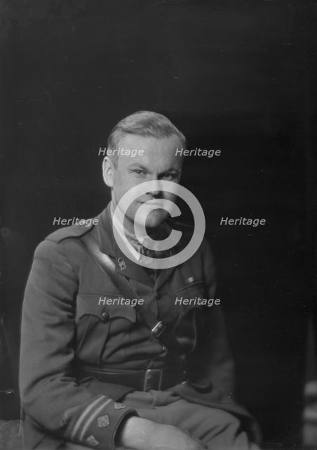 Captain Bell, portrait photograph, 1919 May 1. Creator: Arnold Genthe.
