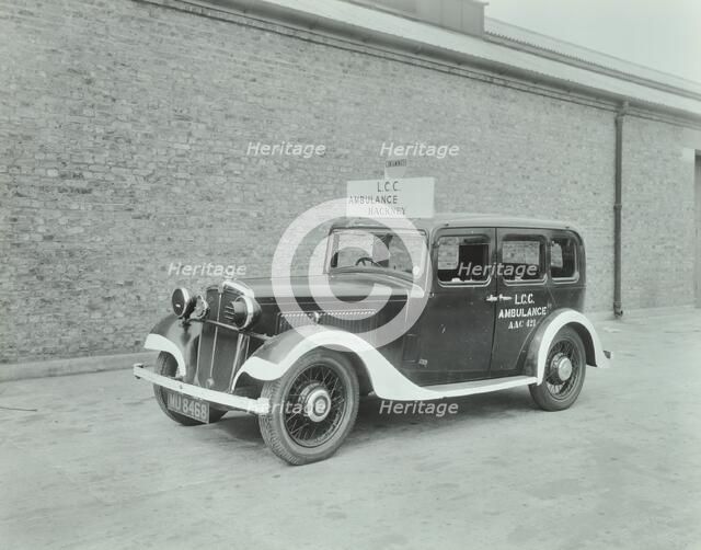 Car converted into London County Council ambulance, Wandsworth Depot, 1940. Artist: Unknown.