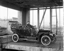 Car lift at Mitchell Motors Company, 114 Wardour Street, Westminster, London, 1907. Artist: Bedford Lemere and Company