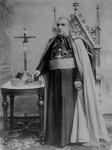 Cardinal Almarez Y Santos, between c1910 and c1915. Creator: Bain News Service