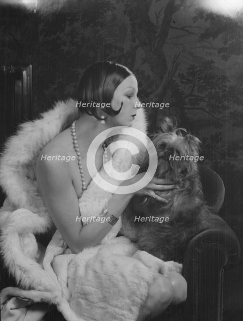Carise, Erna, Mme.,  portrait photograph, 1928 Creator: Arnold Genthe.