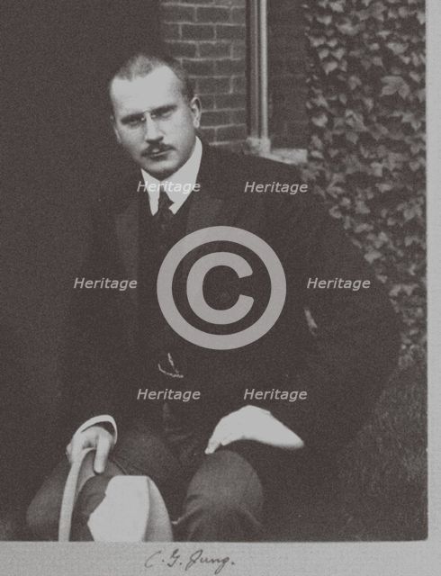 Carl Gustav Jung, 1909.