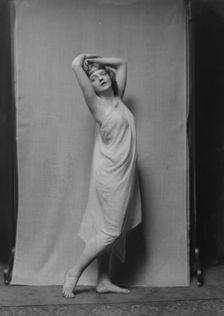 Carmen, Miss, 1917. Creator: Arnold Genthe