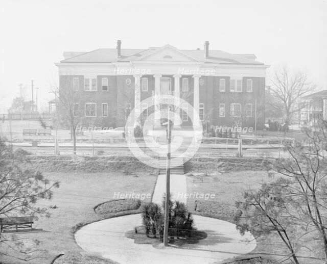 Carnegie Library, Tuskegee Institute, Ala., c1906. Creator: Unknown.