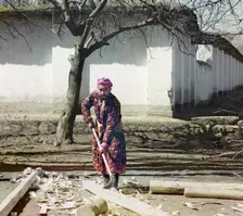 Carpenter, Samarkand, between 1905 and 1915. Creator: Sergey Mikhaylovich Prokudin-Gorsky