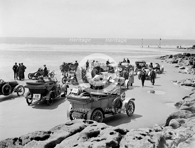 Cars at Porthcawl Speed Trials, Wales, early 1920s. Artist: Bill Brunell.