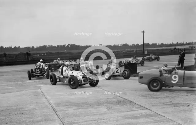 Cars racing at the BARC Meeting on the Campbell Circuit, Brooklands, 15 October 1938. Artist: Bill Brunell.