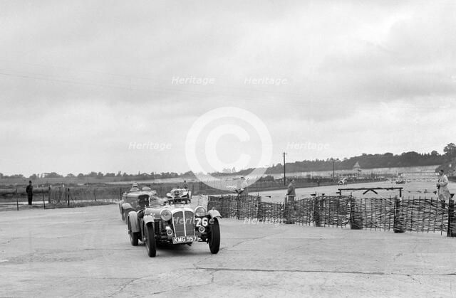 Cars racing through the chicane, JCC Members Day, Brooklands, 8 July 1939. Artist: Bill Brunell.