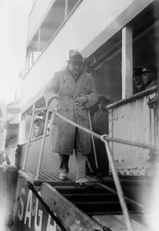 Caruso, between c1915 and c1920. Creator: Bain News Service