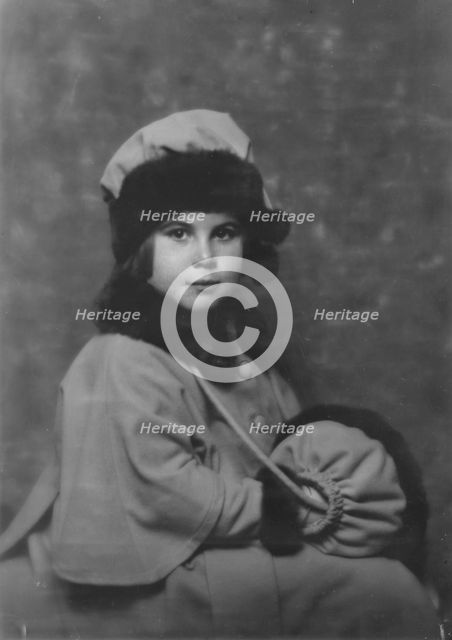 Cassidy, Barbara, Miss, portrait photograph, 1917 Nov. 8. Creator: Arnold Genthe.