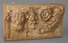 Cast of part of frieze showing a bucranium, garland, and rosette, late 18th-early 19th century. Creator: Unknown