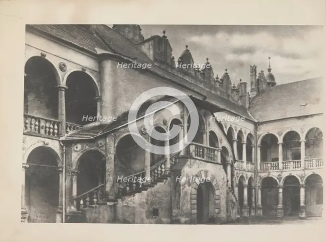 Castle courtyard, Baranów Sandomierski. Creator: Unknown.