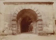 Castle - entrance gate, Pieskowa Skala, 1903. Creator: Unknown
