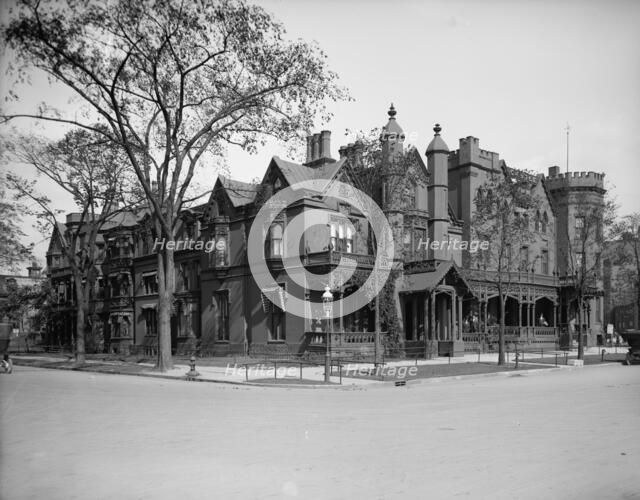 Castle Inn, Buffalo, N.Y., between 1900 and 1910. Creator: Unknown.