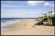 Castle Sands, Tenby, Pembrokeshire, Wales, 1964. Creator: Norman Barnard