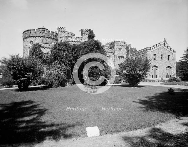Castle School, Tarrytown, N.Y., between 1910 and 1920. Creator: Unknown.