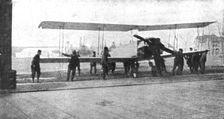 'Ceux de l'air et ceux de la route; Un raid Anglais sur Friedrichshafe..., 1914. Creator: Unknown