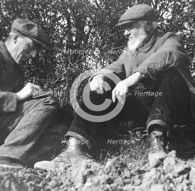 Cecil Sharp and Edwin Clay, Brailes, Warwickshire, (c1900-1910) Artist: Cecil Sharp