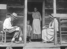 Cecil Sharp, Maud Karpeles, and Lucindy (Mrs Doc) Pratt, Kentucky, USA, 1916-1918