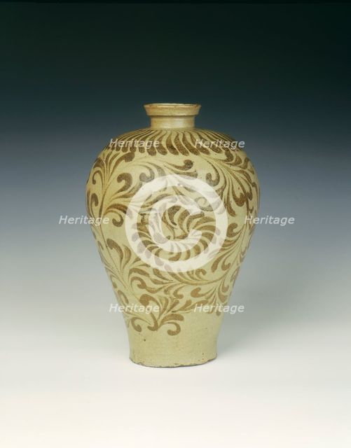 Celadon maebyong vase, Koryo dynasty, Korea, late 11th-early 12th century. Artist: Unknown