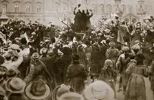 Celebrating the end of the First World War, London, November 1918. Creator: Unknown