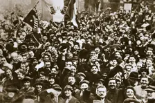 Celebrating the end of the First World War, London, November 1918. Creator: Unknown