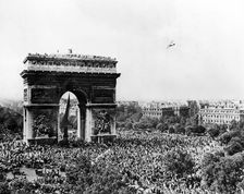 Celebrating the liberation of Paris, 26 August 1944