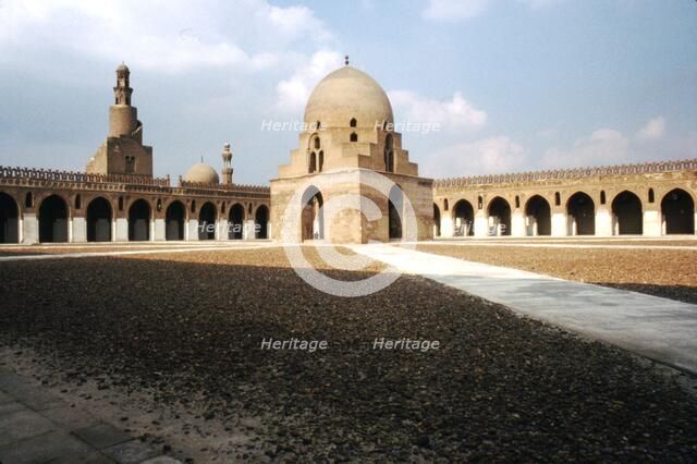Central Court, Mosque of Ibn Tulun, Built AD 876-879, Cairo, c20th century.  Artist: CM Dixon.