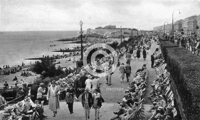 Central Parade and Wish Tower, Eastbourne, East Sussex, early 20th century. Artist: Unknown