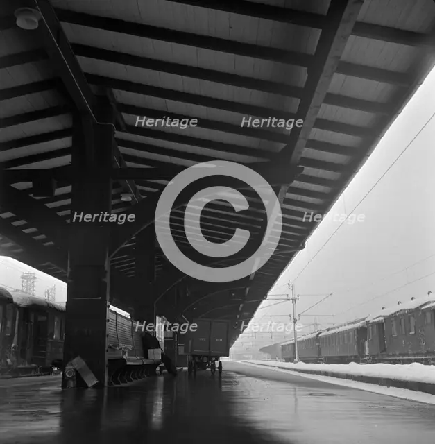 Central Station, Stockholm, Sweden, 1950. Creator: Torkel Lindeberg.