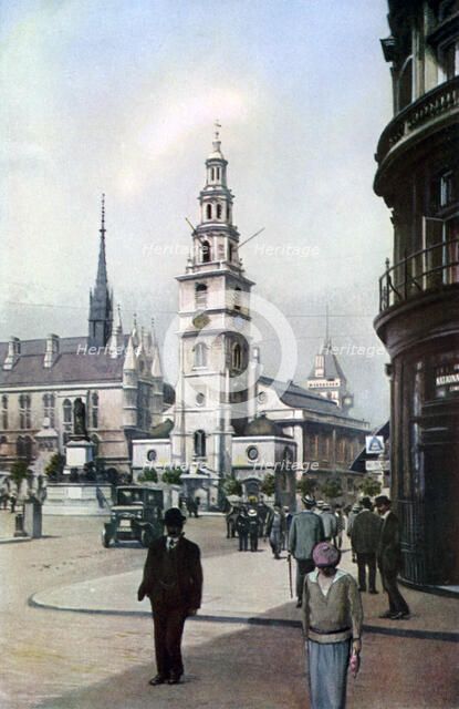Church of St Clement Danes, London, c1930s. Artist: Spencer Arnold