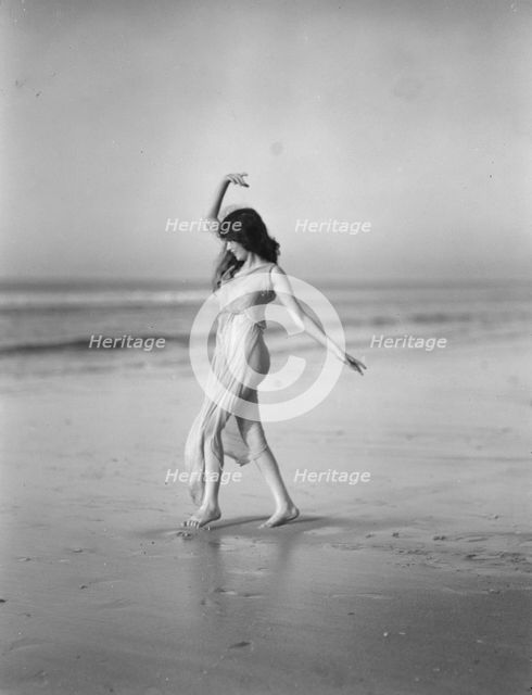 Churchill, Marguerite, Miss, between 1923 and 1925. Creator: Arnold Genthe.