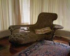 Chaise longue, designed by Antoni Gaudi