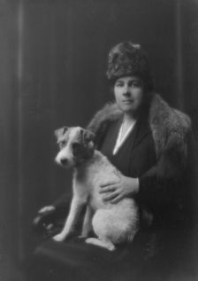 Chamberlain, Joseph B., Mrs., with dog, portrait photograph, 1917 Oct. 23. Creator: Arnold Genthe