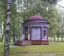 Chapel of Emperor Peter the Great, near the village of Petrovskoe [Russian Empire], 1909. Creator: Sergey Mikhaylovich Prokudin-Gorsky