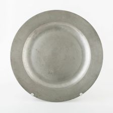Charger, Waterford, 1820/40. Creator: Samuel Woods